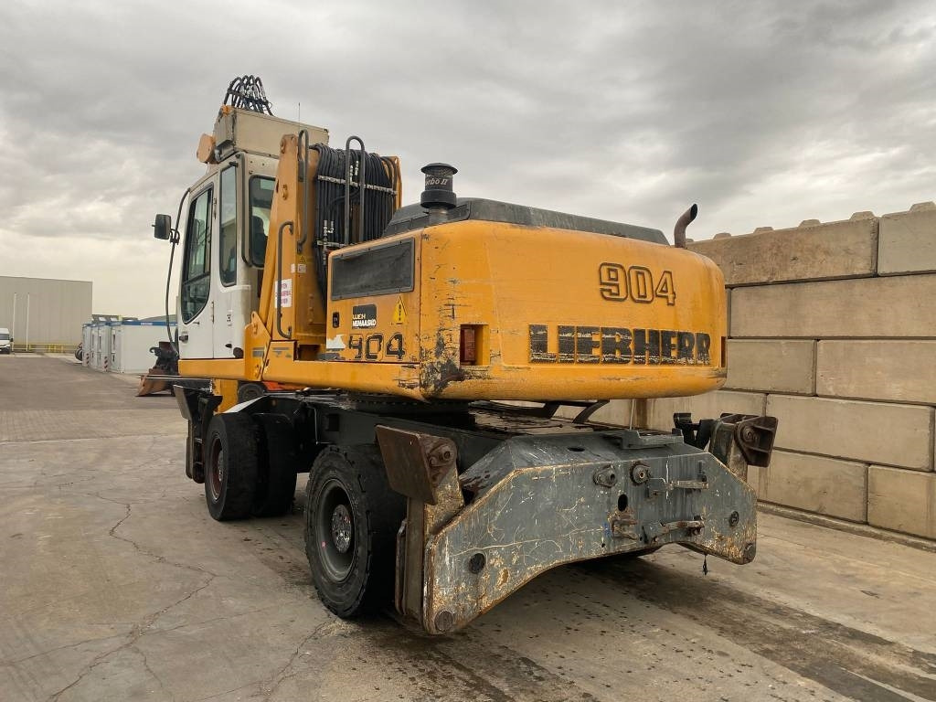 Liebherr A 904 C Litronic - Materiaalinkäsittelykone: kuva Liebherr A 904 C Litronic - Materiaalinkäsittelykone Liebherr A 904 C Litronic - Materiaalinkäsittelykone: kuva Liebherr A 904 C Litronic - Materiaalinkäsittelykone