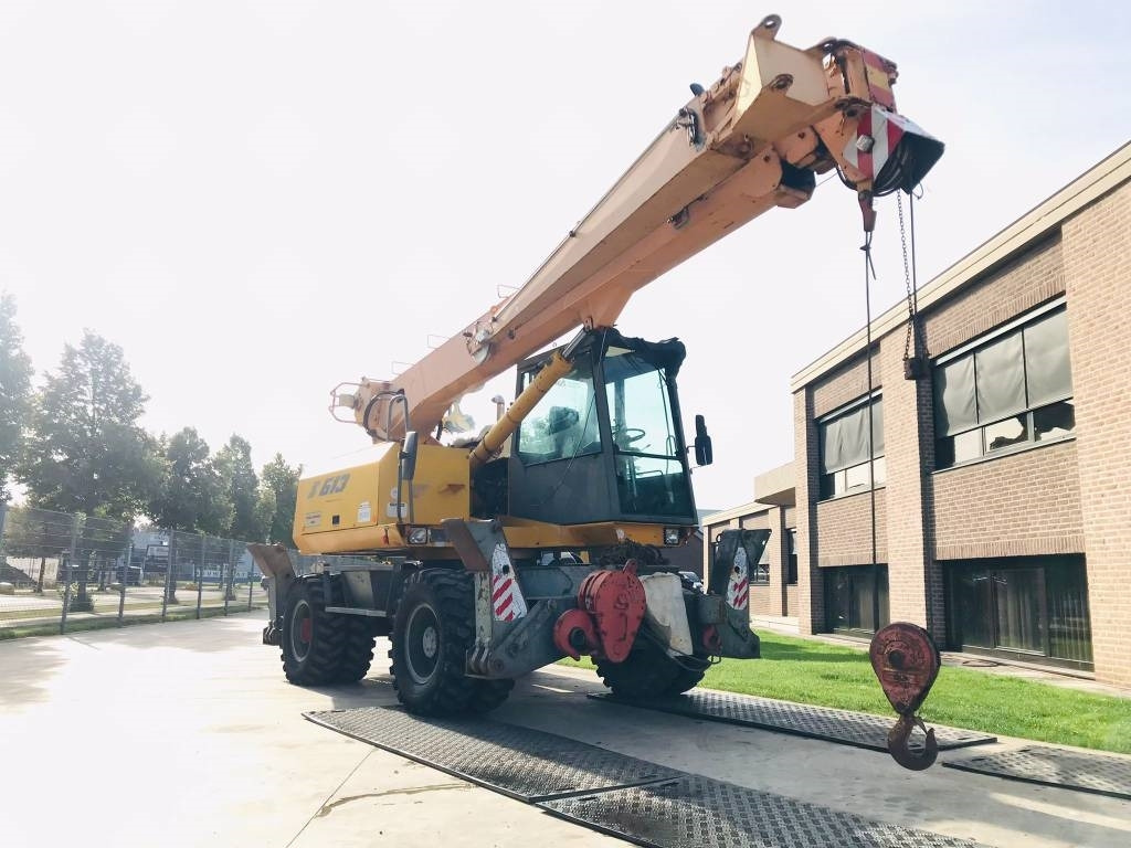 Sennebogen S 613 M - Ajoneuvonosturi: kuva Sennebogen S 613 M - Ajoneuvonosturi Sennebogen S 613 M - Ajoneuvonosturi: kuva Sennebogen S 613 M - Ajoneuvonosturi