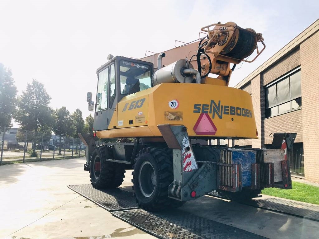 Sennebogen S 613 M - Ajoneuvonosturi: kuva Sennebogen S 613 M - Ajoneuvonosturi Sennebogen S 613 M - Ajoneuvonosturi: kuva Sennebogen S 613 M - Ajoneuvonosturi