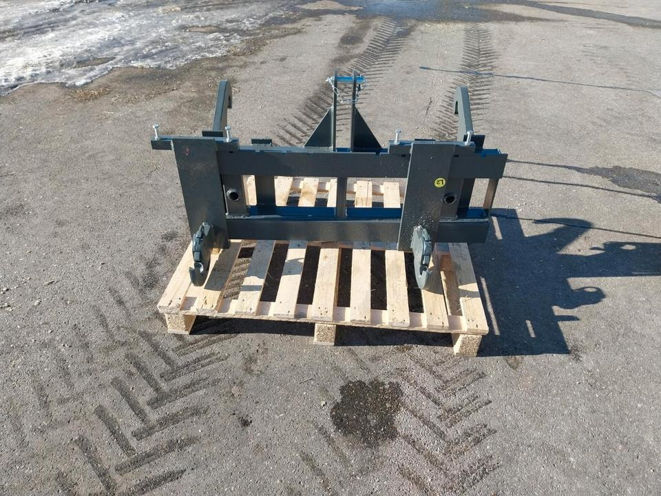 Adapter Atlas Weycor Radlader auf 3 Punkt Kat II Palettengabel - Haarukka - Pyöräkuormaaja: kuva Adapter Atlas Weycor Radlader auf 3 Punkt Kat II Palettengabel - Haarukka - Pyöräkuormaaja Adapter Atlas Weycor Radlader auf 3 Punkt Kat II Palettengabel - Haarukka - Pyöräkuormaaja: kuva Adapter Atlas Weycor Radlader auf 3 Punkt Kat II Palettengabel - Haarukka - Pyöräkuormaaja