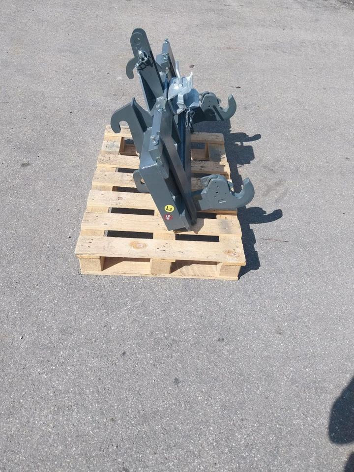 Adapter Giant Hoflader auf 3 Punkt Kat II Palettengabel Radlader - Haarukka - Pyöräkuormaaja: kuva Adapter Giant Hoflader auf 3 Punkt Kat II Palettengabel Radlader - Haarukka - Pyöräkuormaaja Adapter Giant Hoflader auf 3 Punkt Kat II Palettengabel Radlader - Haarukka - Pyöräkuormaaja: kuva Adapter Giant Hoflader auf 3 Punkt Kat II Palettengabel Radlader - Haarukka - Pyöräkuormaaja