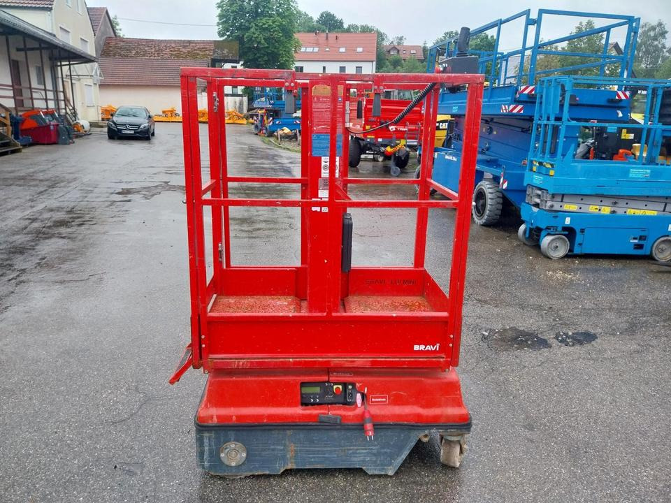 Braviisol LUI m S.I Elektro Mastarbeitsbühne Arbeitsbühne Bühne - Pystymastonostin: kuva Braviisol LUI m S.I Elektro Mastarbeitsbühne Arbeitsbühne Bühne - Pystymastonostin Braviisol LUI m S.I Elektro Mastarbeitsbühne Arbeitsbühne Bühne - Pystymastonostin: kuva Braviisol LUI m S.I Elektro Mastarbeitsbühne Arbeitsbühne Bühne - Pystymastonostin