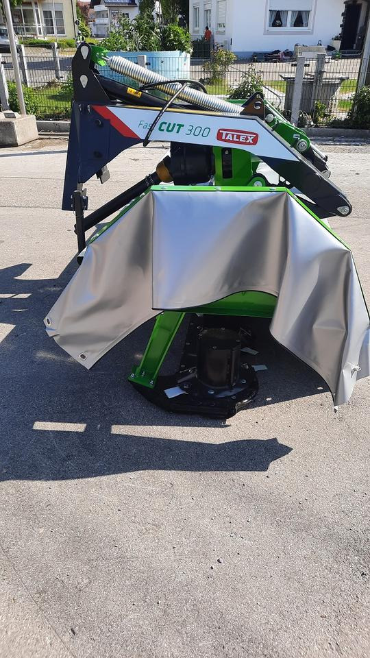 Scheibenmähwerk 3m Mähwerk Fast Cut Talex Krone Frontmähwerk - Niittokone: kuva Scheibenmähwerk 3m Mähwerk Fast Cut Talex Krone Frontmähwerk - Niittokone Scheibenmähwerk 3m Mähwerk Fast Cut Talex Krone Frontmähwerk - Niittokone: kuva Scheibenmähwerk 3m Mähwerk Fast Cut Talex Krone Frontmähwerk - Niittokone