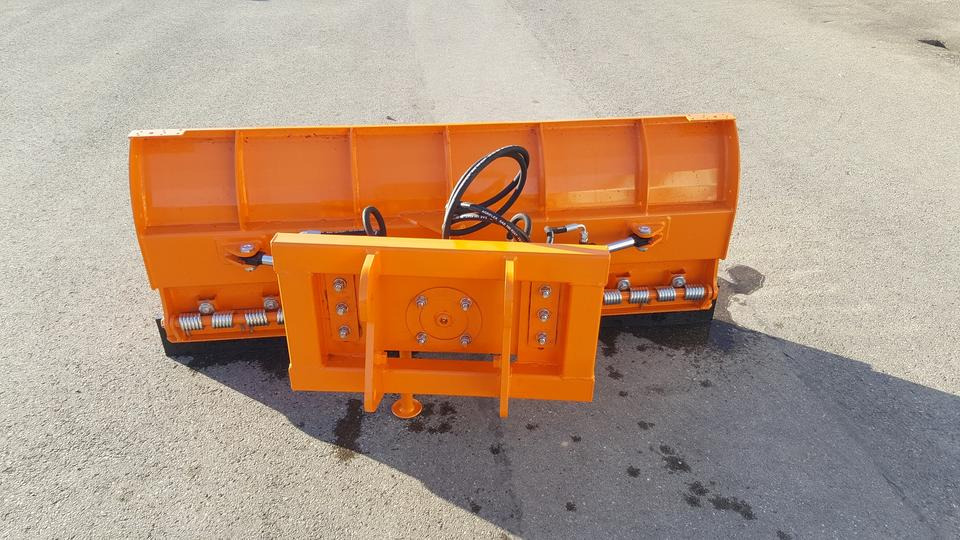 Schneeschild 1,8m Kubota Kommunal Schlepper Radlader Hoflader - Lumiaura: kuva Schneeschild 1,8m Kubota Kommunal Schlepper Radlader Hoflader - Lumiaura Schneeschild 1,8m Kubota Kommunal Schlepper Radlader Hoflader - Lumiaura: kuva Schneeschild 1,8m Kubota Kommunal Schlepper Radlader Hoflader - Lumiaura