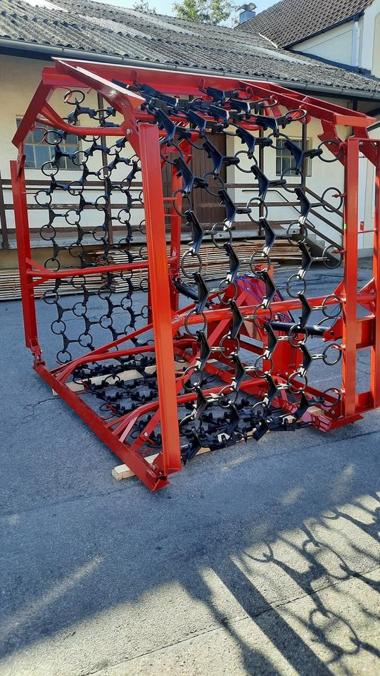 Wiesenegge 6 - 8m Wiesenstriegel Wiesenschleppe Schlepper - Nurmihara: kuva Wiesenegge 6 - 8m Wiesenstriegel Wiesenschleppe Schlepper - Nurmihara Wiesenegge 6 - 8m Wiesenstriegel Wiesenschleppe Schlepper - Nurmihara: kuva Wiesenegge 6 - 8m Wiesenstriegel Wiesenschleppe Schlepper - Nurmihara