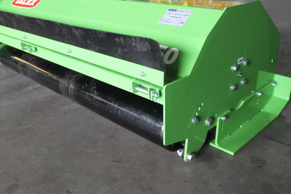 Neuer Mulcher, Schlegelmulcher Talex Eco 2m hydr. Seitenverschub - Kesantomurskain: kuva neuer Mulcher, Schlegelmulcher Talex Eco 2m hydr. Seitenverschub - Kesantomurskain Neuer Mulcher, Schlegelmulcher Talex Eco 2m hydr. Seitenverschub - Kesantomurskain: kuva neuer Mulcher, Schlegelmulcher Talex Eco 2m hydr. Seitenverschub - Kesantomurskain