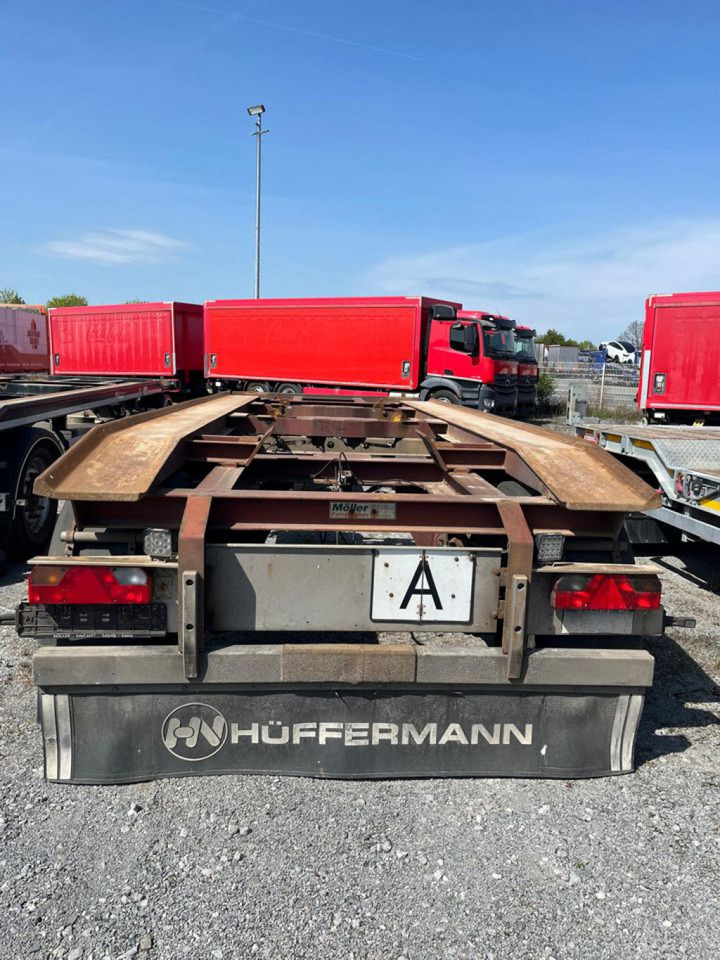 HUEFFERMANN 2-achs Abrollanhänger HAR 18.70 Containeranhänger - Vaihtolavaperävaunu/ Nostovarsi vaihtolavaperävaunu: kuva HUEFFERMANN 2-achs Abrollanhänger HAR 18.70 Containeranhänger - Vaihtolavaperävaunu/ Nostovarsi vaihtolavaperävaunu HUEFFERMANN 2-achs Abrollanhänger HAR 18.70 Containeranhänger - Vaihtolavaperävaunu/ Nostovarsi vaihtolavaperävaunu: kuva HUEFFERMANN 2-achs Abrollanhänger HAR 18.70 Containeranhänger - Vaihtolavaperävaunu/ Nostovarsi vaihtolavaperävaunu