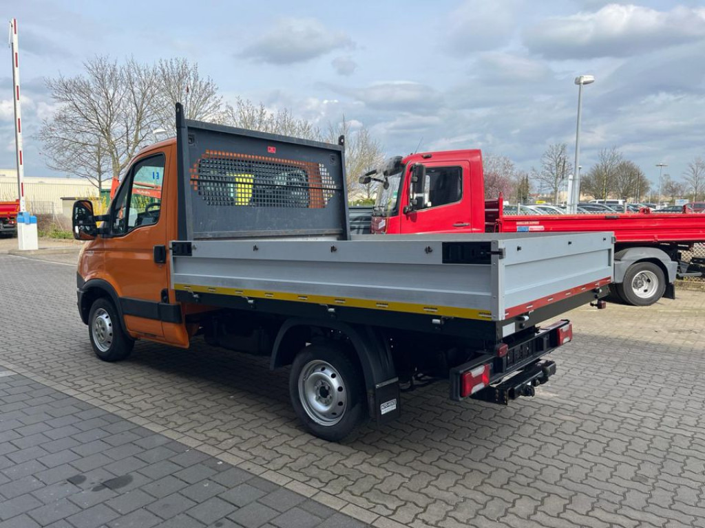 IVECO(I) Daily 29L13 Pritsche - Avolava pakettiauto: kuva IVECO(I) Daily 29L13 Pritsche - Avolava pakettiauto IVECO(I) Daily 29L13 Pritsche - Avolava pakettiauto: kuva IVECO(I) Daily 29L13 Pritsche - Avolava pakettiauto