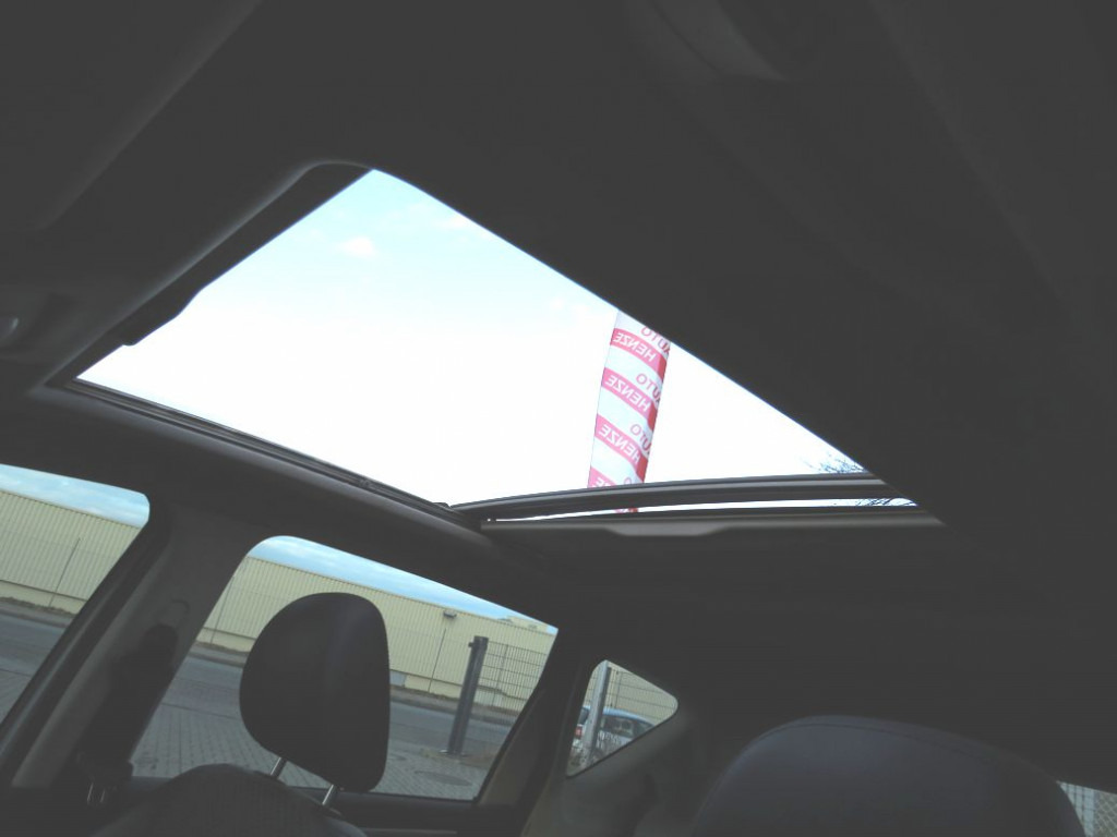 MERCEDES-BENZ A-Klasse 200 Avantgarde PKW - Kuorma-auto: kuva MERCEDES-BENZ A-Klasse 200 Avantgarde PKW - Kuorma-auto MERCEDES-BENZ A-Klasse 200 Avantgarde PKW - Kuorma-auto: kuva MERCEDES-BENZ A-Klasse 200 Avantgarde PKW - Kuorma-auto