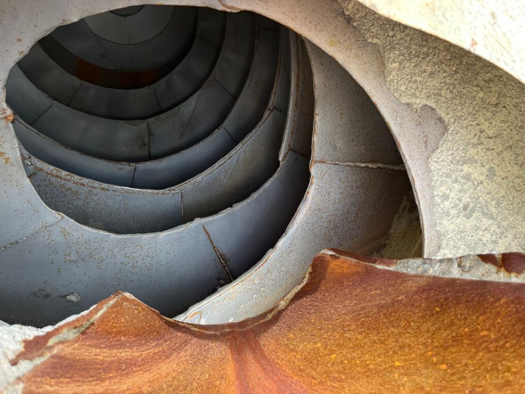 MERCEDES-BENZ Arocs 3240 B 8x4 Betonmischer Deutsch Top AP Achsen - Kuorma-auto: kuva MERCEDES-BENZ Arocs 3240 B 8x4 Betonmischer Deutsch Top AP Achsen - Kuorma-auto MERCEDES-BENZ Arocs 3240 B 8x4 Betonmischer Deutsch Top AP Achsen - Kuorma-auto: kuva MERCEDES-BENZ Arocs 3240 B 8x4 Betonmischer Deutsch Top AP Achsen - Kuorma-auto