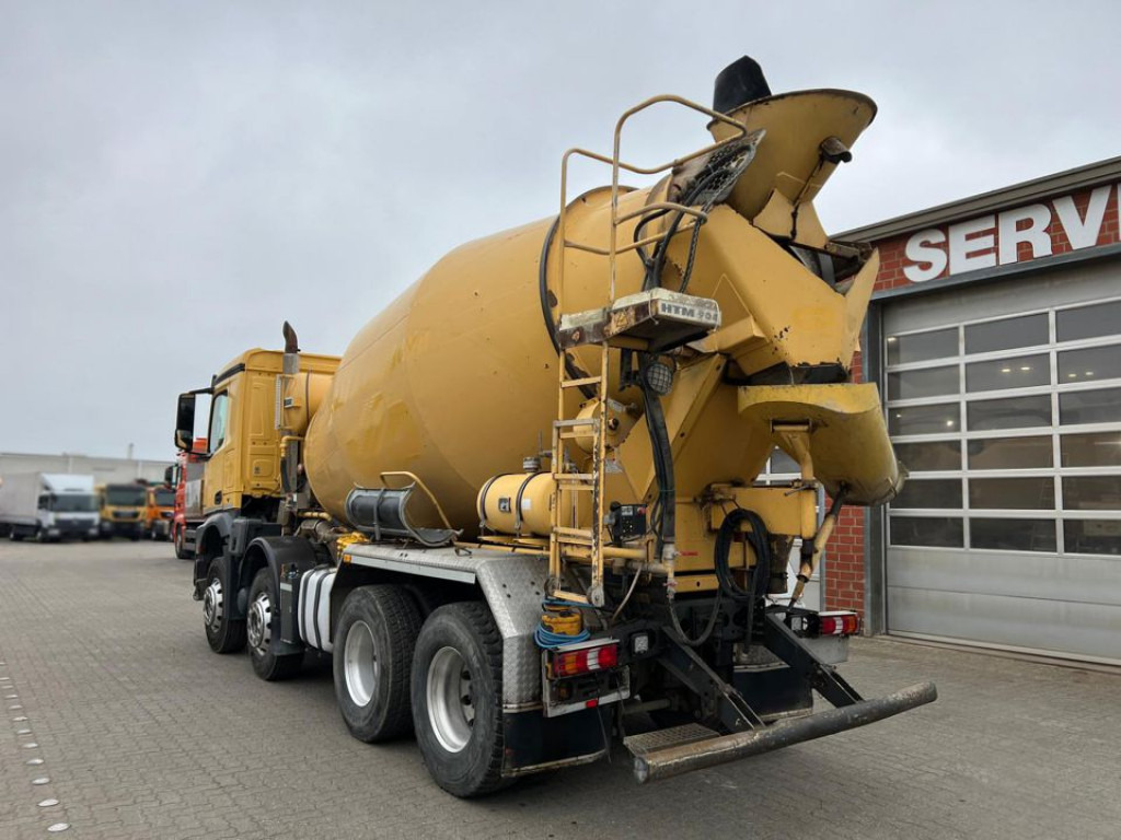 MERCEDES-BENZ Arocs 3240 B 8x4 Betonmischer Deutsch Top Liebherr - Kuorma-auto: kuva MERCEDES-BENZ Arocs 3240 B 8x4 Betonmischer Deutsch Top Liebherr - Kuorma-auto MERCEDES-BENZ Arocs 3240 B 8x4 Betonmischer Deutsch Top Liebherr - Kuorma-auto: kuva MERCEDES-BENZ Arocs 3240 B 8x4 Betonmischer Deutsch Top Liebherr - Kuorma-auto