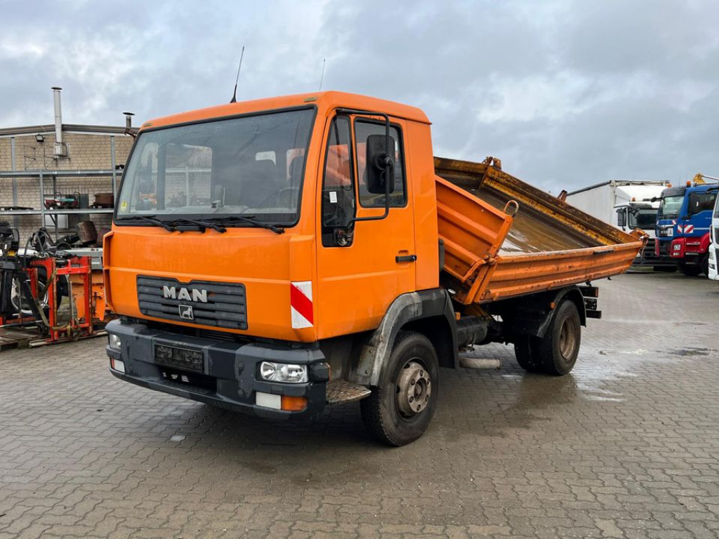 MAN LE 8.180 K 2-Achs Kipper Meiller - Kippiauto kuorma-auto: kuva MAN LE 8.180 K 2-Achs Kipper Meiller - Kippiauto kuorma-auto MAN LE 8.180 K 2-Achs Kipper Meiller - Kippiauto kuorma-auto: kuva MAN LE 8.180 K 2-Achs Kipper Meiller - Kippiauto kuorma-auto