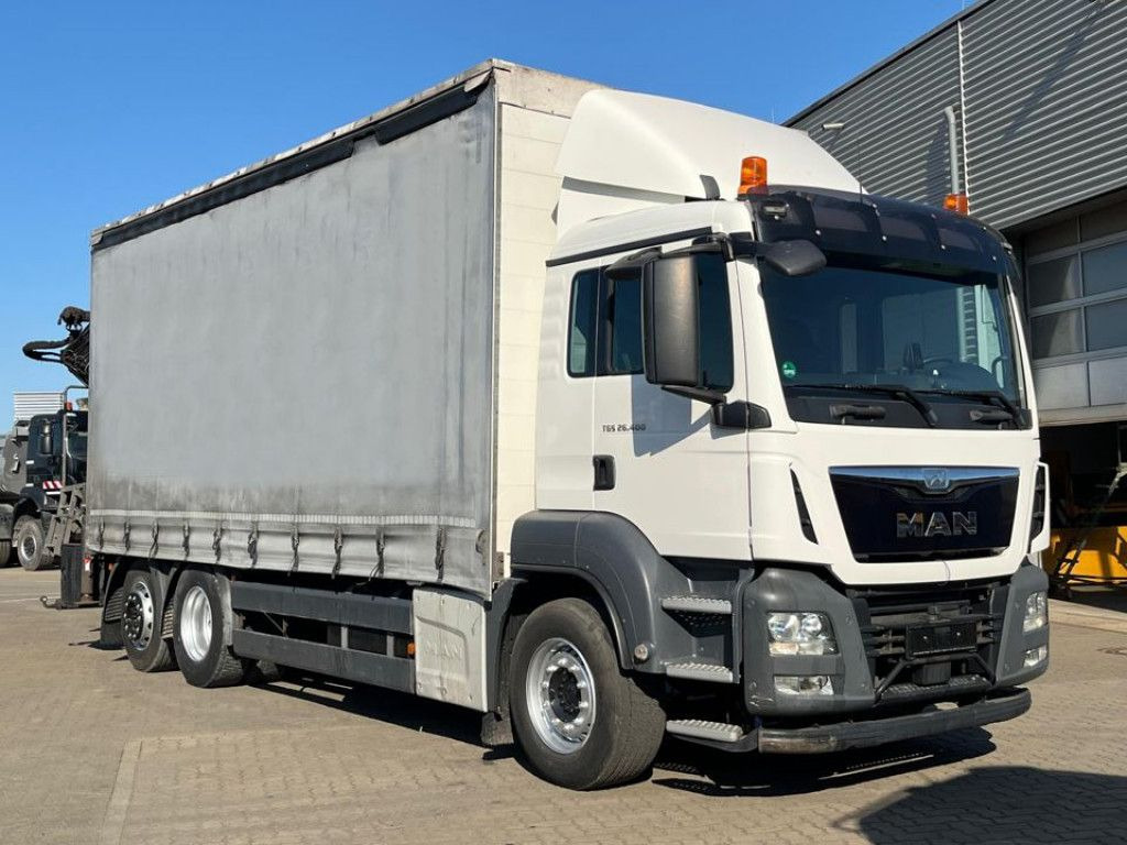 MAN TG-S 26.400 6x2-2 BL Pritsche Heckkran 5xhydr.Au - Nosturiauto: kuva MAN TG-S 26.400 6x2-2 BL Pritsche Heckkran 5xhydr.Au - Nosturiauto MAN TG-S 26.400 6x2-2 BL Pritsche Heckkran 5xhydr.Au - Nosturiauto: kuva MAN TG-S 26.400 6x2-2 BL Pritsche Heckkran 5xhydr.Au - Nosturiauto