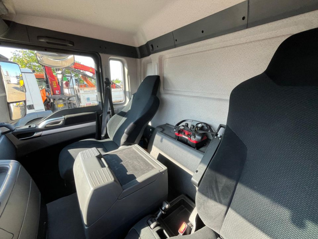 MAN TG-S 26.400 6x2-2 BL Pritsche Heckkran 5xhydr.Ausschub, Funk - Lava-kuorma-auto, Nosturiauto: kuva MAN TG-S 26.400 6x2-2 BL Pritsche Heckkran 5xhydr.Ausschub, Funk - Lava-kuorma-auto, Nosturiauto MAN TG-S 26.400 6x2-2 BL Pritsche Heckkran 5xhydr.Ausschub, Funk - Lava-kuorma-auto, Nosturiauto: kuva MAN TG-S 26.400 6x2-2 BL Pritsche Heckkran 5xhydr.Ausschub, Funk - Lava-kuorma-auto, Nosturiauto