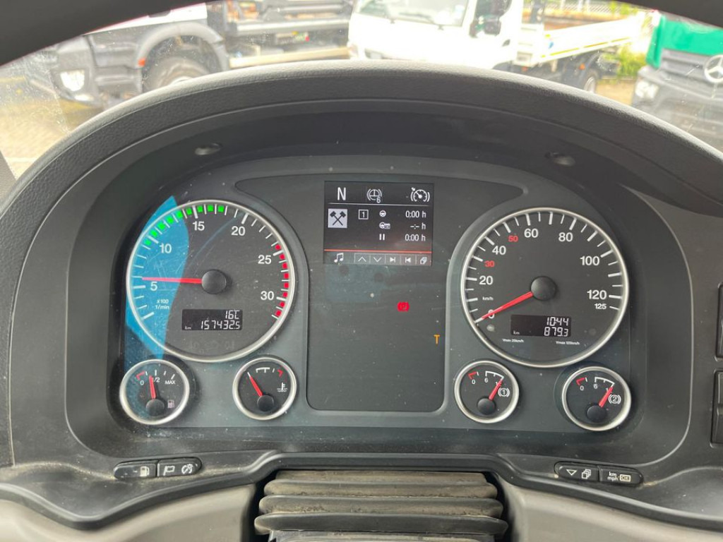 Kippiauto kuorma-auto MAN TG-S 26.500 6x6 BB 3-Achs Allradkipper Bordmatik: kuva Kippiauto kuorma-auto MAN TG-S 26.500 6x6 BB 3-Achs Allradkipper Bordmatik