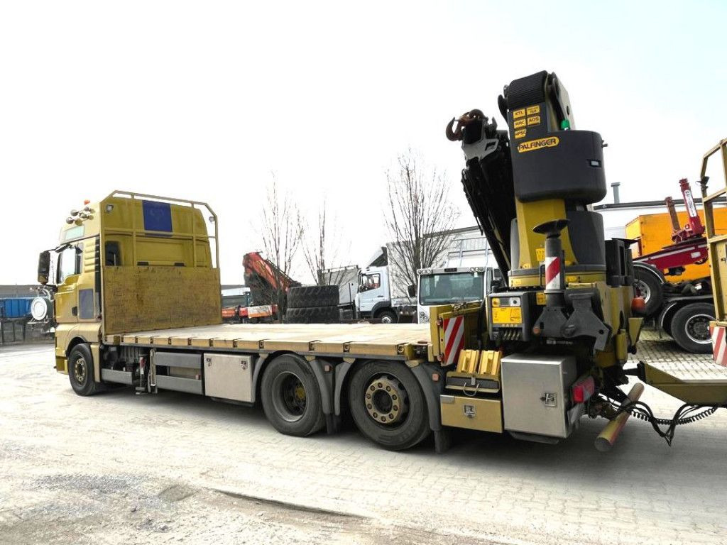 MAN TG-X 26.500 6x2-2 LL Pritsche Heckkran 53m/to, F - Lava-kuorma-auto, Nosturiauto: kuva MAN TG-X 26.500 6x2-2 LL Pritsche Heckkran 53m/to, F - Lava-kuorma-auto, Nosturiauto MAN TG-X 26.500 6x2-2 LL Pritsche Heckkran 53m/to, F - Lava-kuorma-auto, Nosturiauto: kuva MAN TG-X 26.500 6x2-2 LL Pritsche Heckkran 53m/to, F - Lava-kuorma-auto, Nosturiauto
