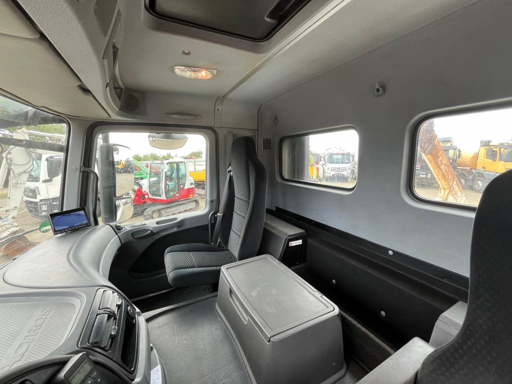 MERCEDES-BENZ Actros 2541 L6x2 Absetzkipper Meiller - Nostovarsi-vaihtolavakuorma kuorma-auto: kuva MERCEDES-BENZ Actros 2541 L6x2 Absetzkipper Meiller - Nostovarsi-vaihtolavakuorma kuorma-auto MERCEDES-BENZ Actros 2541 L6x2 Absetzkipper Meiller - Nostovarsi-vaihtolavakuorma kuorma-auto: kuva MERCEDES-BENZ Actros 2541 L6x2 Absetzkipper Meiller - Nostovarsi-vaihtolavakuorma kuorma-auto