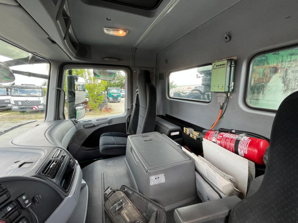 MERCEDES-BENZ Actros 2641 6x4 Betonpumpe Schwing S 36 X nur 2786h - Betonipumppuauto: kuva MERCEDES-BENZ Actros 2641 6x4 Betonpumpe Schwing S 36 X nur 2786h - Betonipumppuauto MERCEDES-BENZ Actros 2641 6x4 Betonpumpe Schwing S 36 X nur 2786h - Betonipumppuauto: kuva MERCEDES-BENZ Actros 2641 6x4 Betonpumpe Schwing S 36 X nur 2786h - Betonipumppuauto