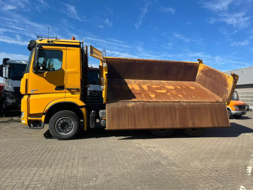 MERCEDES-BENZ Arocs 2663 6x4 3-Achs Kipper Meiller Bordmatik - Kippiauto kuorma-auto: kuva MERCEDES-BENZ Arocs 2663 6x4 3-Achs Kipper Meiller Bordmatik - Kippiauto kuorma-auto MERCEDES-BENZ Arocs 2663 6x4 3-Achs Kipper Meiller Bordmatik - Kippiauto kuorma-auto: kuva MERCEDES-BENZ Arocs 2663 6x4 3-Achs Kipper Meiller Bordmatik - Kippiauto kuorma-auto