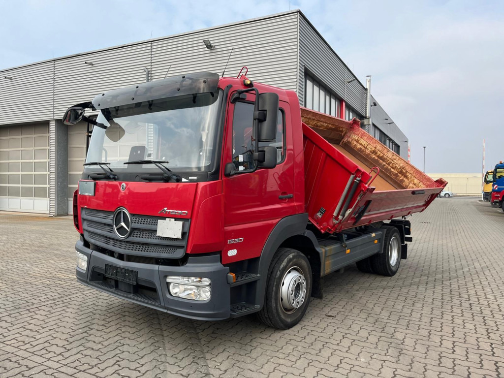 MERCEDES-BENZ Atego 1530 K 2-Achs Kipper Meiller - Kippiauto kuorma-auto: kuva MERCEDES-BENZ Atego 1530 K 2-Achs Kipper Meiller - Kippiauto kuorma-auto MERCEDES-BENZ Atego 1530 K 2-Achs Kipper Meiller - Kippiauto kuorma-auto: kuva MERCEDES-BENZ Atego 1530 K 2-Achs Kipper Meiller - Kippiauto kuorma-auto