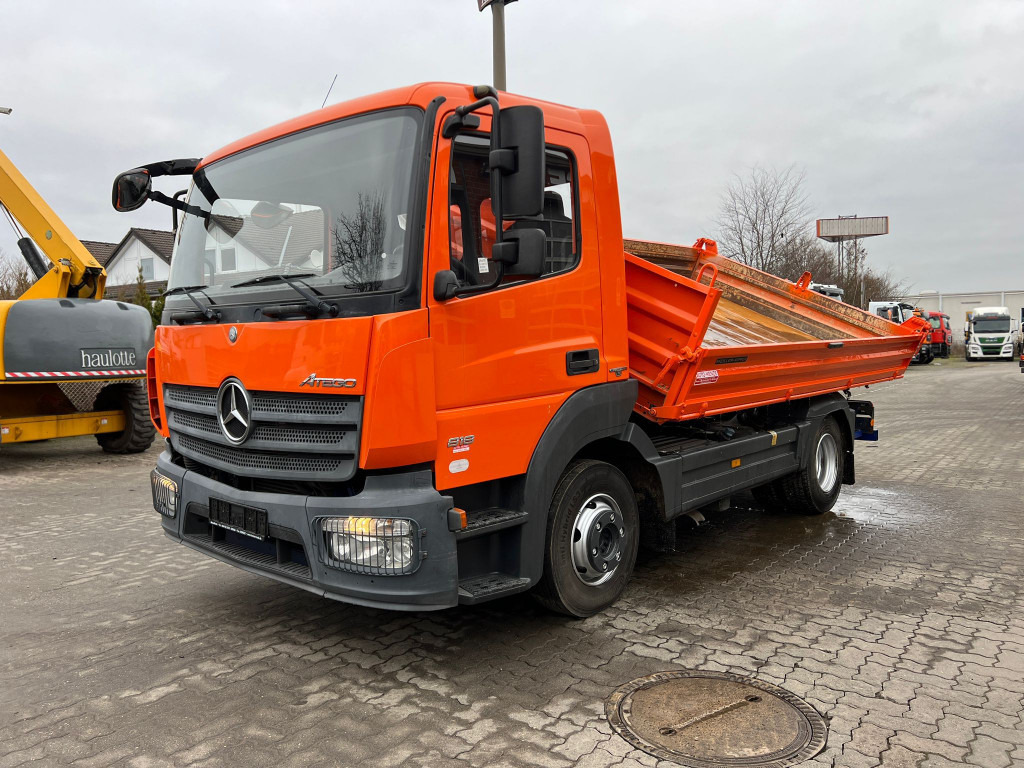 MERCEDES-BENZ Atego 818 K 2-Achs Kipper Schalter - Kippilava-auto: kuva MERCEDES-BENZ Atego 818 K 2-Achs Kipper Schalter - Kippilava-auto MERCEDES-BENZ Atego 818 K 2-Achs Kipper Schalter - Kippilava-auto: kuva MERCEDES-BENZ Atego 818 K 2-Achs Kipper Schalter - Kippilava-auto