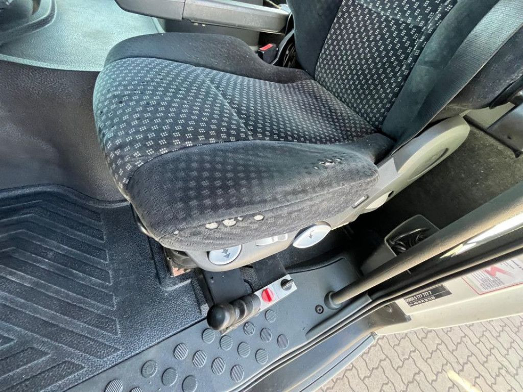 Kippiauto kuorma-auto, Nosturiauto Mercedes-Benz Actros 1841 K 2-Achs Kipper Kran Funk/2xhydr+Gre Mercedes-Benz Actros 1841 K 2-Achs Kipper Kran Funk/2xhydr+Gre: kuva Kippiauto kuorma-auto, Nosturiauto Mercedes-Benz Actros 1841 K 2-Achs Kipper Kran Funk/2xhydr+Gre Mercedes-Benz Actros 1841 K 2-Achs Kipper Kran Funk/2xhydr+Gre