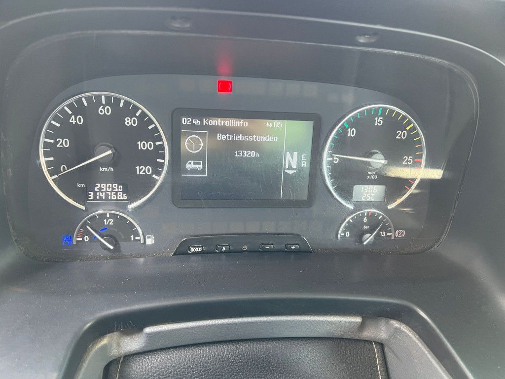 Kippiauto kuorma-auto, Nosturiauto Mercedes-Benz Actros 1841 K 2-Achs Kipper Kran Funk/2xhydr+Gre Mercedes-Benz Actros 1841 K 2-Achs Kipper Kran Funk/2xhydr+Gre: kuva Kippiauto kuorma-auto, Nosturiauto Mercedes-Benz Actros 1841 K 2-Achs Kipper Kran Funk/2xhydr+Gre Mercedes-Benz Actros 1841 K 2-Achs Kipper Kran Funk/2xhydr+Gre