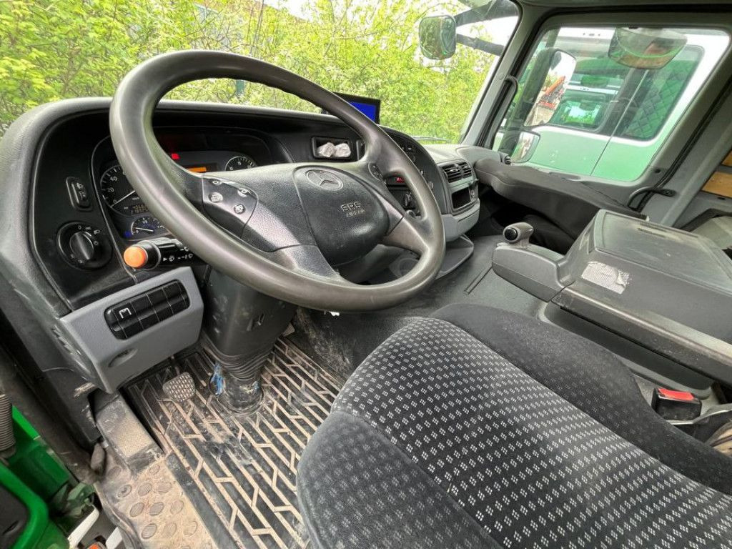 Mercedes-Benz Actros 2641 6x4 Betonpumpe Schwing S 36 X nur 2 - Betonipumppuauto: kuva Mercedes-Benz Actros 2641 6x4 Betonpumpe Schwing S 36 X nur 2 - Betonipumppuauto Mercedes-Benz Actros 2641 6x4 Betonpumpe Schwing S 36 X nur 2 - Betonipumppuauto: kuva Mercedes-Benz Actros 2641 6x4 Betonpumpe Schwing S 36 X nur 2 - Betonipumppuauto
