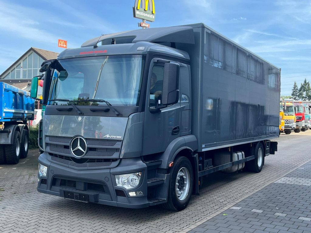 Mercedes-Benz Antos 1830 L nR 4x2 Standardkoffer LBW LBW 2to+F Mercedes-Benz Antos 1830 L nR 4x2 Standardkoffer LBW LBW 2to+F - Umpikori kuorma-auto: kuva Mercedes-Benz Antos 1830 L nR 4x2 Standardkoffer LBW LBW 2to+F Mercedes-Benz Antos 1830 L nR 4x2 Standardkoffer LBW LBW 2to+F - Umpikori kuorma-auto Mercedes-Benz Antos 1830 L nR 4x2 Standardkoffer LBW LBW 2to+F Mercedes-Benz Antos 1830 L nR 4x2 Standardkoffer LBW LBW 2to+F - Umpikori kuorma-auto: kuva Mercedes-Benz Antos 1830 L nR 4x2 Standardkoffer LBW LBW 2to+F Mercedes-Benz Antos 1830 L nR 4x2 Standardkoffer LBW LBW 2to+F - Umpikori kuorma-auto