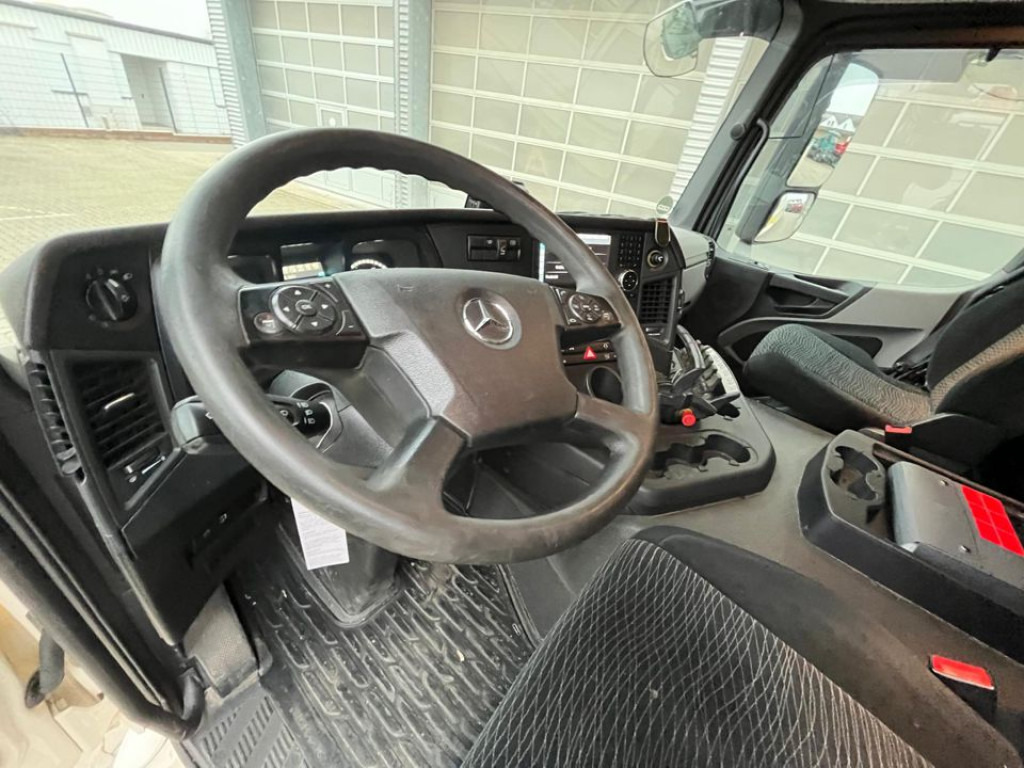 Mercedes-Benz Antos Pritsche Heckkran 2540 L 6x2 5xhydr, faltbar, Hiab 192 E - 5 / Funk - Lava-kuorma-auto, Nosturiauto: kuva Mercedes-Benz Antos Pritsche Heckkran 2540 L 6x2 5xhydr, faltbar, Hiab 192 E - 5 / Funk - Lava-kuorma-auto, Nosturiauto Mercedes-Benz Antos Pritsche Heckkran 2540 L 6x2 5xhydr, faltbar, Hiab 192 E - 5 / Funk - Lava-kuorma-auto, Nosturiauto: kuva Mercedes-Benz Antos Pritsche Heckkran 2540 L 6x2 5xhydr, faltbar, Hiab 192 E - 5 / Funk - Lava-kuorma-auto, Nosturiauto