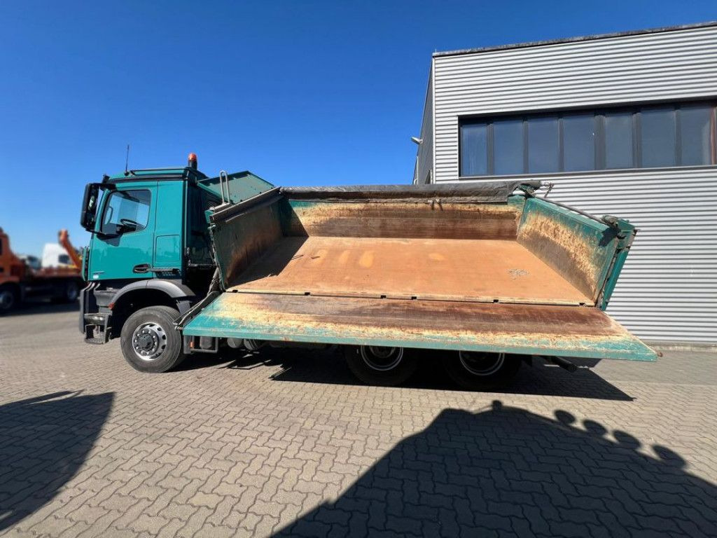 Mercedes-Benz Arocs 2636 6x6 HAD 3-Achs Allradkipper Meiller Mercedes-Benz Arocs 2636 6x6 HAD 3-Achs Allradkipper Meiller - Kippiauto kuorma-auto: kuva Mercedes-Benz Arocs 2636 6x6 HAD 3-Achs Allradkipper Meiller Mercedes-Benz Arocs 2636 6x6 HAD 3-Achs Allradkipper Meiller - Kippiauto kuorma-auto Mercedes-Benz Arocs 2636 6x6 HAD 3-Achs Allradkipper Meiller Mercedes-Benz Arocs 2636 6x6 HAD 3-Achs Allradkipper Meiller - Kippiauto kuorma-auto: kuva Mercedes-Benz Arocs 2636 6x6 HAD 3-Achs Allradkipper Meiller Mercedes-Benz Arocs 2636 6x6 HAD 3-Achs Allradkipper Meiller - Kippiauto kuorma-auto