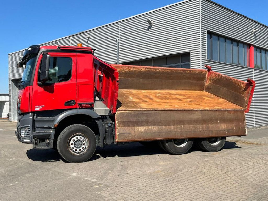 Mercedes-Benz Arocs 2648 6x4 3-Achs Kipper Bordmatik - Kippiauto kuorma-auto: kuva Mercedes-Benz Arocs 2648 6x4 3-Achs Kipper Bordmatik - Kippiauto kuorma-auto Mercedes-Benz Arocs 2648 6x4 3-Achs Kipper Bordmatik - Kippiauto kuorma-auto: kuva Mercedes-Benz Arocs 2648 6x4 3-Achs Kipper Bordmatik - Kippiauto kuorma-auto
