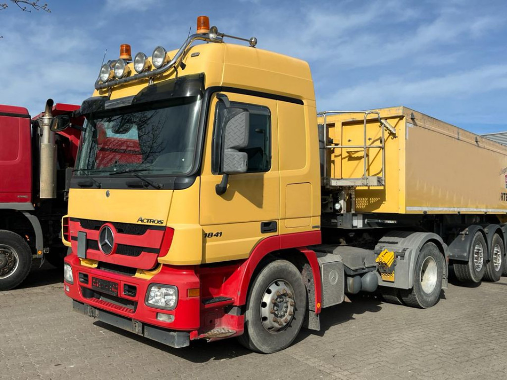 MERCEDES-BENZ Actros 1841 LS SZM - Vetopöytäauto: kuva MERCEDES-BENZ Actros 1841 LS SZM - Vetopöytäauto MERCEDES-BENZ Actros 1841 LS SZM - Vetopöytäauto: kuva MERCEDES-BENZ Actros 1841 LS SZM - Vetopöytäauto