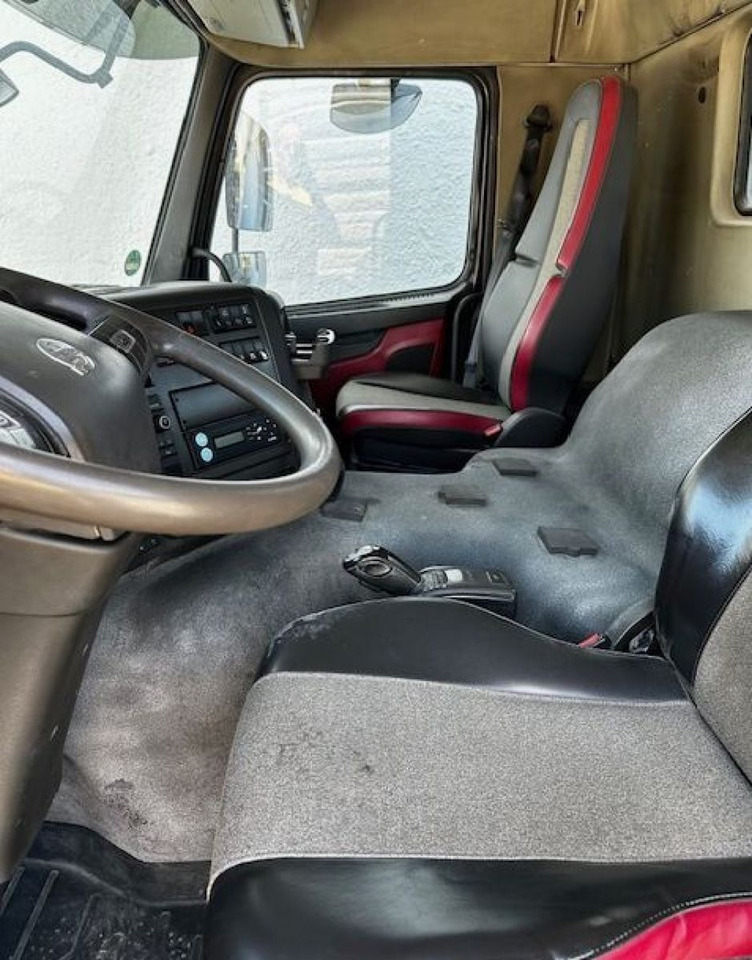 Volvo FM 420 4x2 Absetzkipper Meiller, Funk - Kippiauto kuorma-auto: kuva Volvo FM 420 4x2 Absetzkipper Meiller, Funk - Kippiauto kuorma-auto Volvo FM 420 4x2 Absetzkipper Meiller, Funk - Kippiauto kuorma-auto: kuva Volvo FM 420 4x2 Absetzkipper Meiller, Funk - Kippiauto kuorma-auto