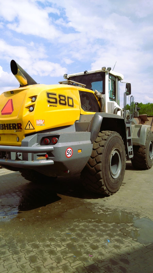 LIEBHERR L580 X POWER - Pyöräkuormaaja: kuva LIEBHERR L580 X POWER - Pyöräkuormaaja LIEBHERR L580 X POWER - Pyöräkuormaaja: kuva LIEBHERR L580 X POWER - Pyöräkuormaaja