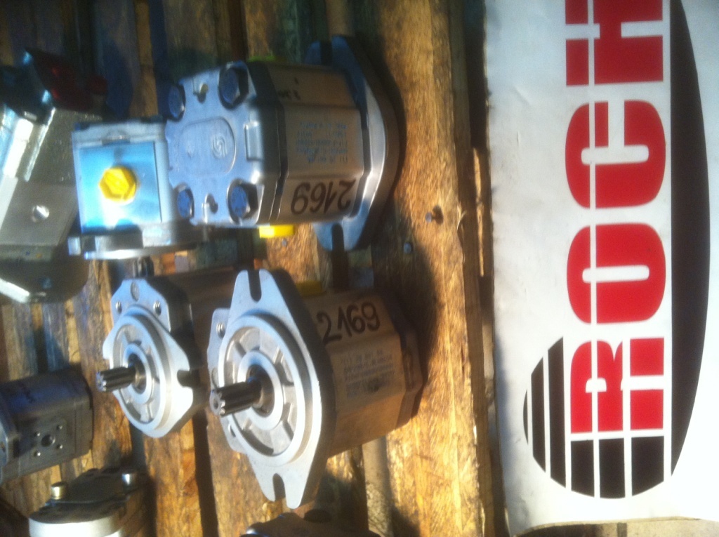 SAUER SUNDSTRAND 111.20.881.00SNP2NN/6,0LN06SA P1F4F4NNNN/NNNNN - Hydraulipumppu - Rakennuskoneet: kuva SAUER SUNDSTRAND 111.20.881.00SNP2NN/6,0LN06SA P1F4F4NNNN/NNNNN - Hydraulipumppu - Rakennuskoneet SAUER SUNDSTRAND 111.20.881.00SNP2NN/6,0LN06SA P1F4F4NNNN/NNNNN - Hydraulipumppu - Rakennuskoneet: kuva SAUER SUNDSTRAND 111.20.881.00SNP2NN/6,0LN06SA P1F4F4NNNN/NNNNN - Hydraulipumppu - Rakennuskoneet