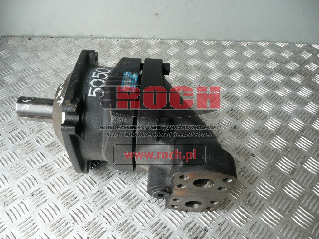 VOLVO F11-110-RF-CN-K-000 3703170R - Hydraulimoottori: kuva VOLVO F11-110-RF-CN-K-000 3703170R - Hydraulimoottori VOLVO F11-110-RF-CN-K-000 3703170R - Hydraulimoottori: kuva VOLVO F11-110-RF-CN-K-000 3703170R - Hydraulimoottori