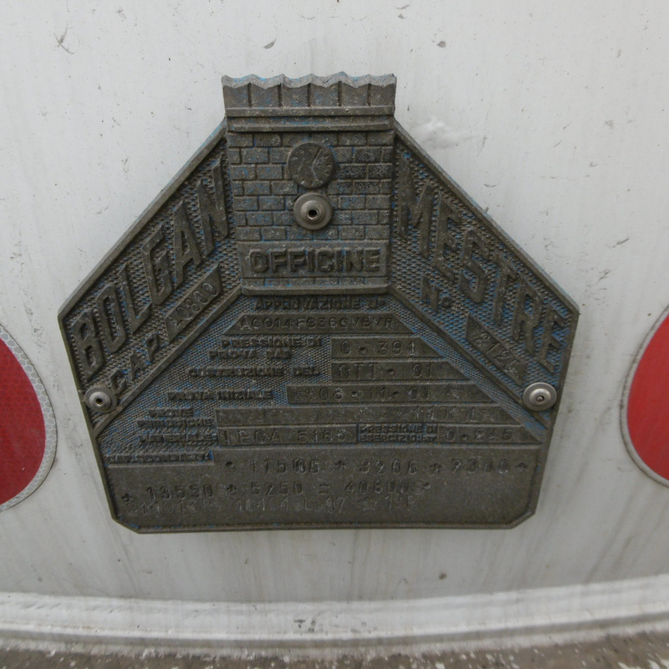 BOLGAN SAMPI TE500 DUAL - Säiliöpuoliperävaunu: kuva BOLGAN SAMPI TE500 DUAL - Säiliöpuoliperävaunu BOLGAN SAMPI TE500 DUAL - Säiliöpuoliperävaunu: kuva BOLGAN SAMPI TE500 DUAL - Säiliöpuoliperävaunu