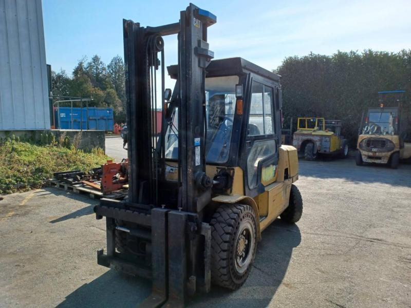 Caterpillar DP50K2 - Dieseltrukki: kuva Caterpillar DP50K2 - Dieseltrukki Caterpillar DP50K2 - Dieseltrukki: kuva Caterpillar DP50K2 - Dieseltrukki
