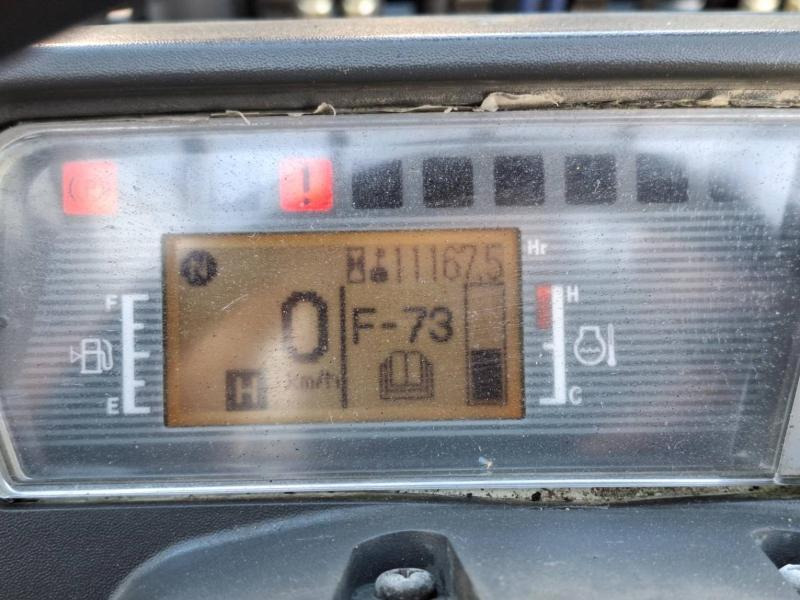 Kaasutrukki Caterpillar GP30NTD: kuva Kaasutrukki Caterpillar GP30NTD