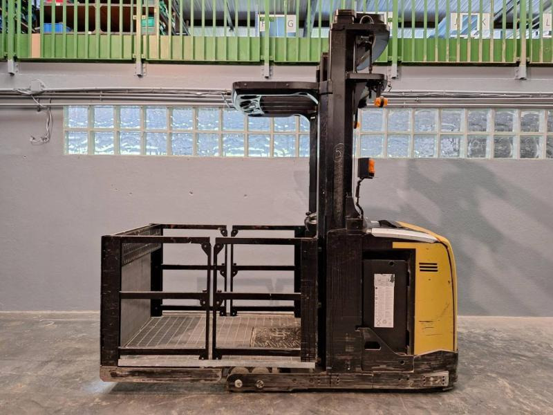 Caterpillar NOH10N - Kerailytrukki: kuva Caterpillar NOH10N - Kerailytrukki Caterpillar NOH10N - Kerailytrukki: kuva Caterpillar NOH10N - Kerailytrukki