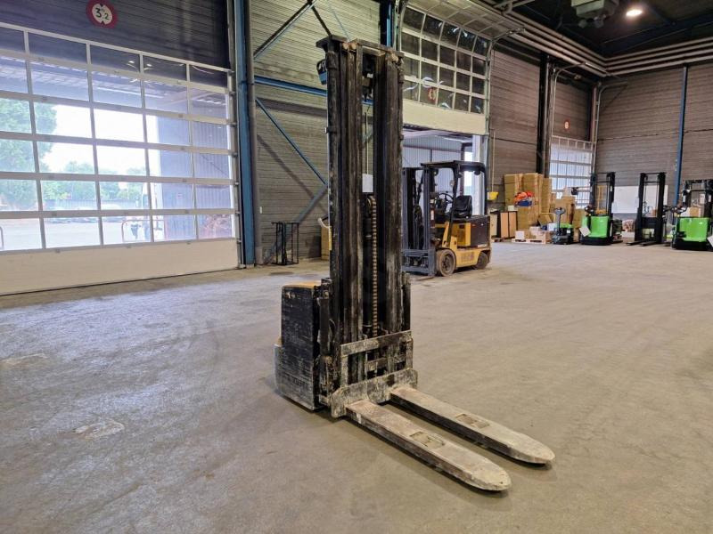 Caterpillar NSP16N2 - Pinoamistrukki: kuva Caterpillar NSP16N2 - Pinoamistrukki Caterpillar NSP16N2 - Pinoamistrukki: kuva Caterpillar NSP16N2 - Pinoamistrukki