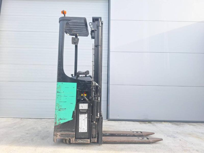 Caterpillar NSR16N - Pinoamistrukki: kuva Caterpillar NSR16N - Pinoamistrukki Caterpillar NSR16N - Pinoamistrukki: kuva Caterpillar NSR16N - Pinoamistrukki