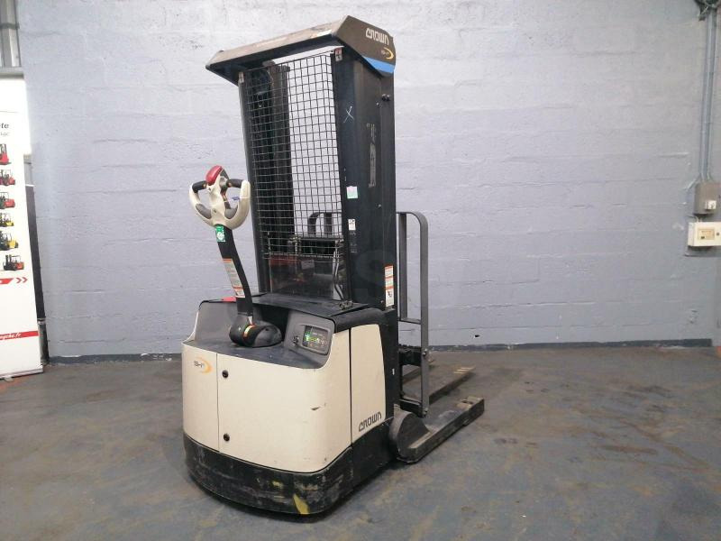Pinoamistrukki Crown SHR5520-1.1: kuva Pinoamistrukki Crown SHR5520-1.1