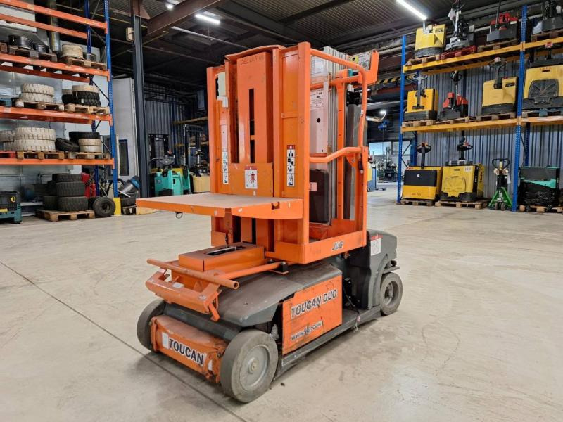 JLG Toucan Duo - Pystymastonostin: kuva JLG Toucan Duo - Pystymastonostin JLG Toucan Duo - Pystymastonostin: kuva JLG Toucan Duo - Pystymastonostin
