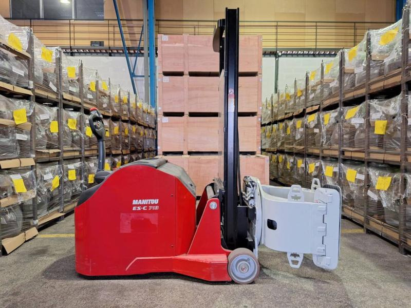 Manitou ES-C 713 SVC 17.V.315 - Pinoamistrukki: kuva Manitou ES-C 713 SVC 17.V.315 - Pinoamistrukki Manitou ES-C 713 SVC 17.V.315 - Pinoamistrukki: kuva Manitou ES-C 713 SVC 17.V.315 - Pinoamistrukki