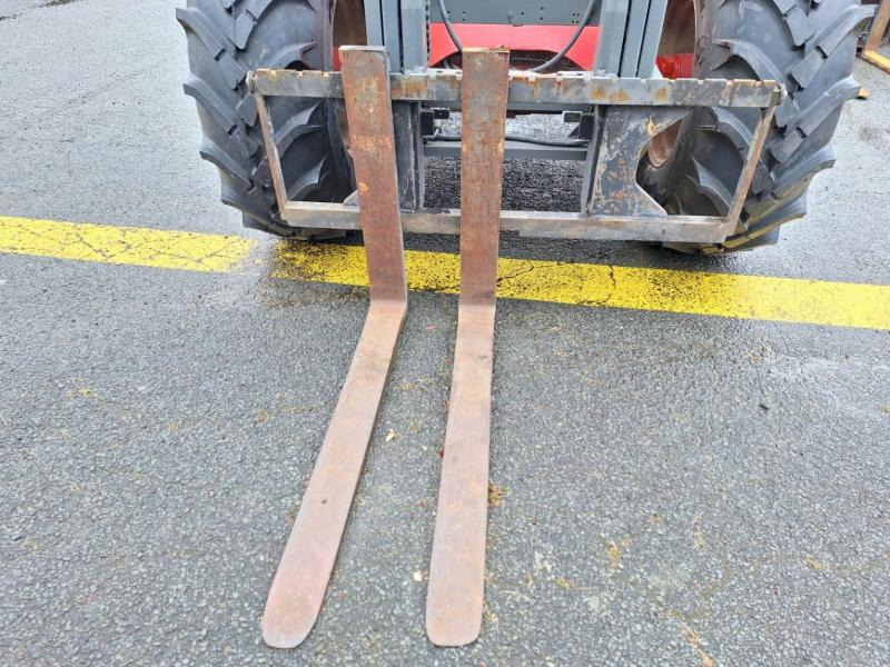 Maastotrukki Manitou M30.2: kuva Maastotrukki Manitou M30.2