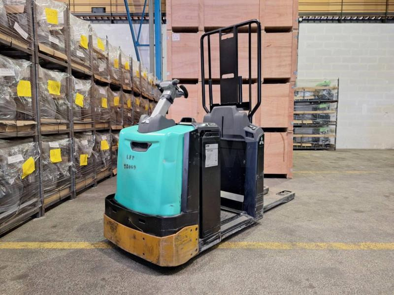 Mitsubishi OPB20N2 - Kerailytrukki: kuva Mitsubishi OPB20N2 - Kerailytrukki Mitsubishi OPB20N2 - Kerailytrukki: kuva Mitsubishi OPB20N2 - Kerailytrukki