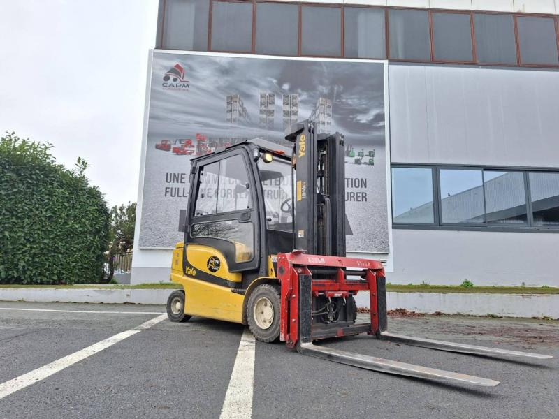 Yale ERP35 VL - Sähkötrukki: kuva Yale ERP35 VL - Sähkötrukki Yale ERP35 VL - Sähkötrukki: kuva Yale ERP35 VL - Sähkötrukki