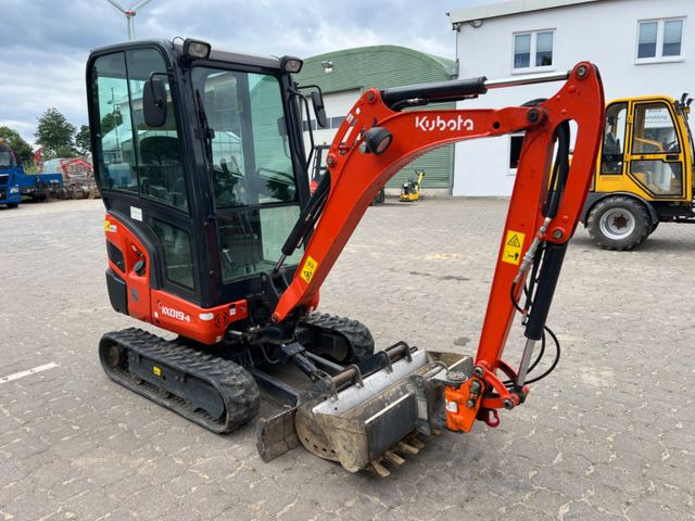 Kubota KX 019-4, Bj 22, 625 BH, Tilt MS01, TL, GL - Minikuormaaja: kuva Kubota KX 019-4, Bj 22, 625 BH, Tilt MS01, TL, GL - Minikuormaaja Kubota KX 019-4, Bj 22, 625 BH, Tilt MS01, TL, GL - Minikuormaaja: kuva Kubota KX 019-4, Bj 22, 625 BH, Tilt MS01, TL, GL - Minikuormaaja